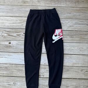 Nike Air Jordan Sweatpants M – Black Logo Joggers Cuffed Streetwear Pants